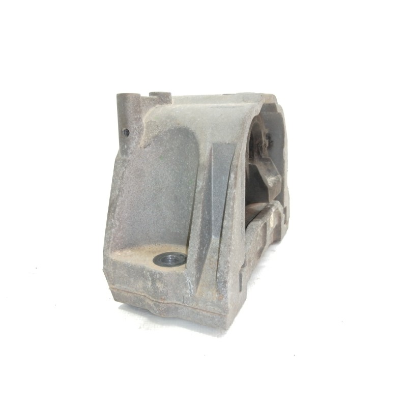 Recambio de soporte motor derecho para audi a3 (8p) 1.6 ambiente referencia OEM IAM 1K0199262  