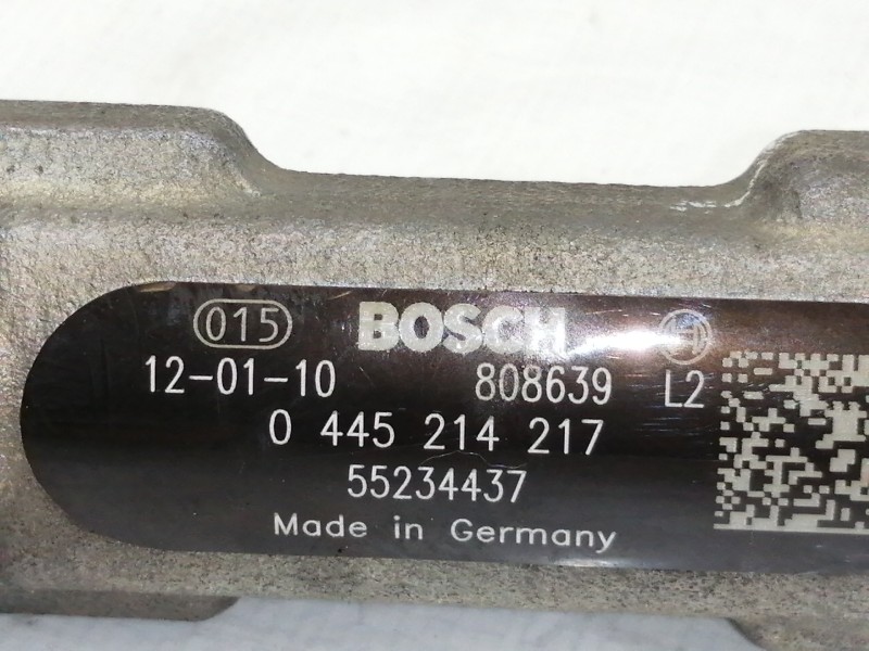 Recambio de rampa inyectora para peugeot bipper básico referencia OEM IAM 0445214217  