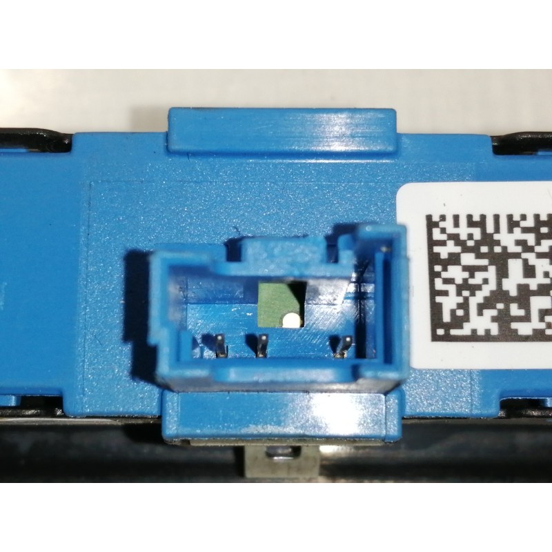 Recambio de interruptor para bmw serie 5 lim. (f10) 530d xdrive referencia OEM IAM 9215808 28227070 