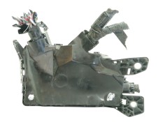 Recambio de caja reles / fusibles para toyota prius (zvw50) basis referencia OEM IAM    2