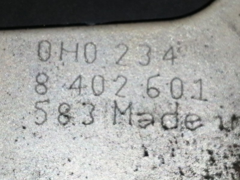 Recambio de cerradura puerta trasera izquierda para bmw x5 (e53) 3.0d referencia OEM IAM 8402601  