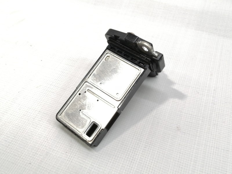 Recambio de caudalimetro para toyota prius (zvw50) basis referencia OEM IAM 2220475030  