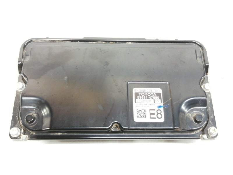 Recambio de centralita motor uce para toyota prius (zvw50) basis referencia OEM IAM 8966147680 2170000590 16062100YC