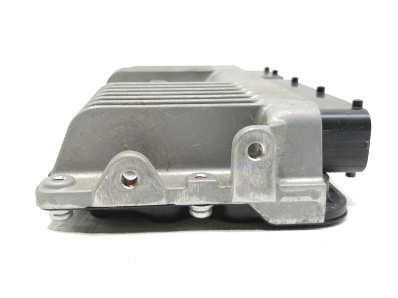 Recambio de centralita motor uce para toyota prius (zvw50) basis referencia OEM IAM 8966147680 2170000590 16062100YC