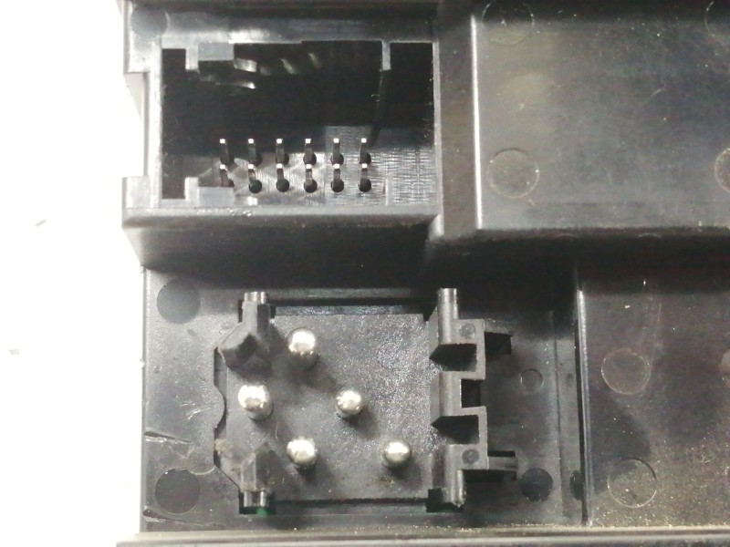 Recambio de mando elevalunas delantero derecho para bmw x5 (e53) 3.0d referencia OEM IAM 6937481  