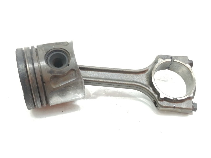 Recambio de piston para peugeot bipper básico referencia OEM IAM 02412B  
