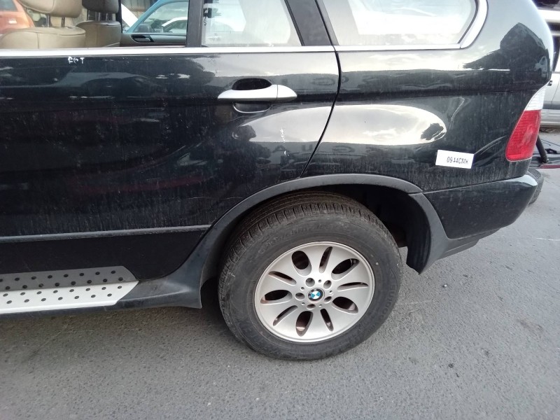 Recambio de aletin trasero izquierdo para bmw x5 (e53) 3.0d referencia OEM IAM 8402337  