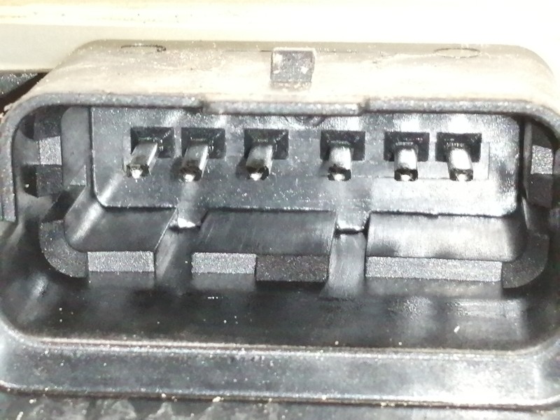 Recambio de cerradura puerta delantera derecha para citroën c3 shine referencia OEM IAM 16942937  