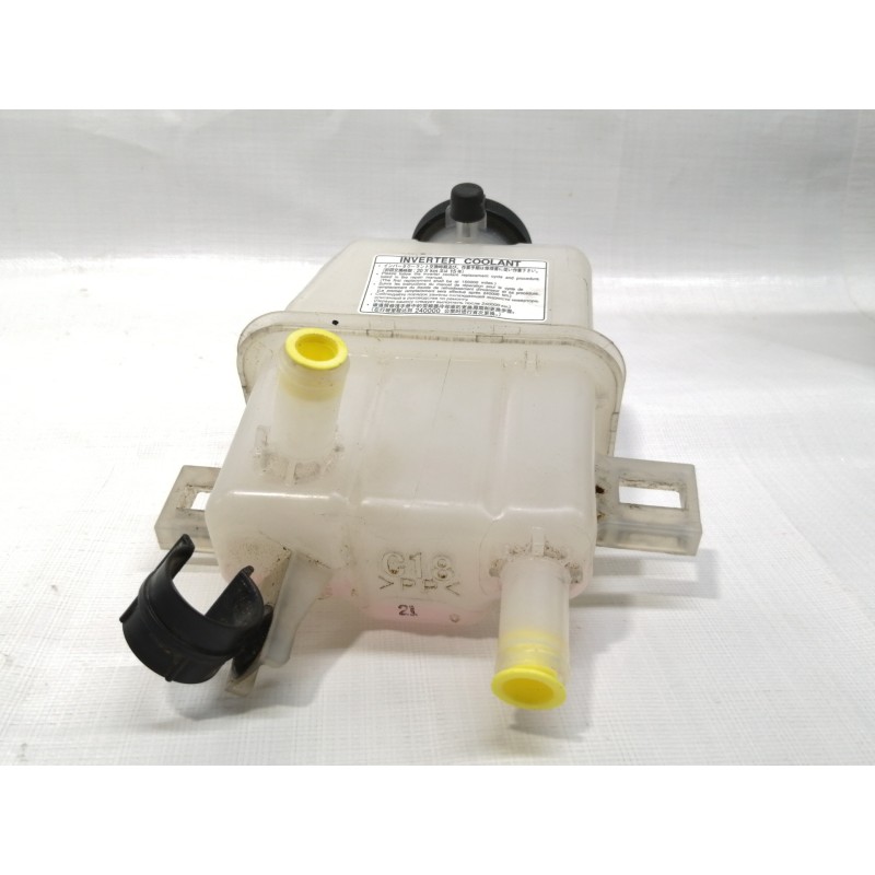 Recambio de deposito expansion para toyota prius (zvw50) basis referencia OEM IAM   
