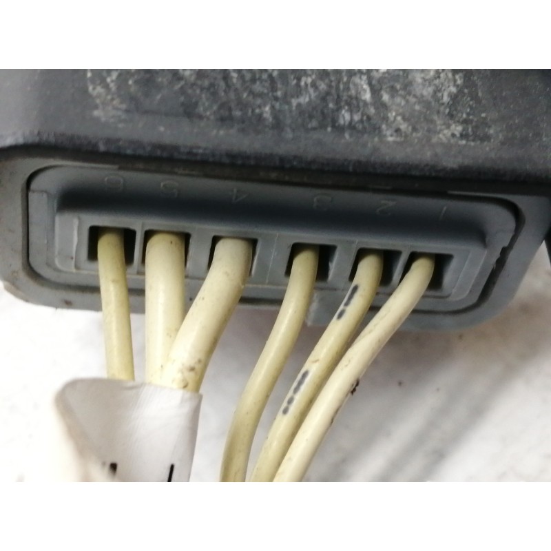 Recambio de cerradura puerta delantera izquierda para citroën c3 shine referencia OEM IAM 16942935  