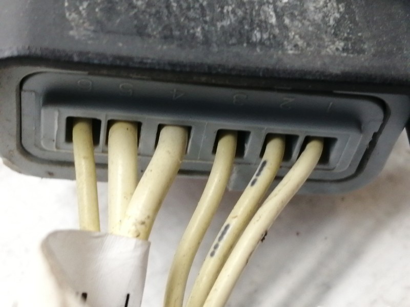 Recambio de cerradura puerta delantera izquierda para citroën c3 shine referencia OEM IAM 16942935  