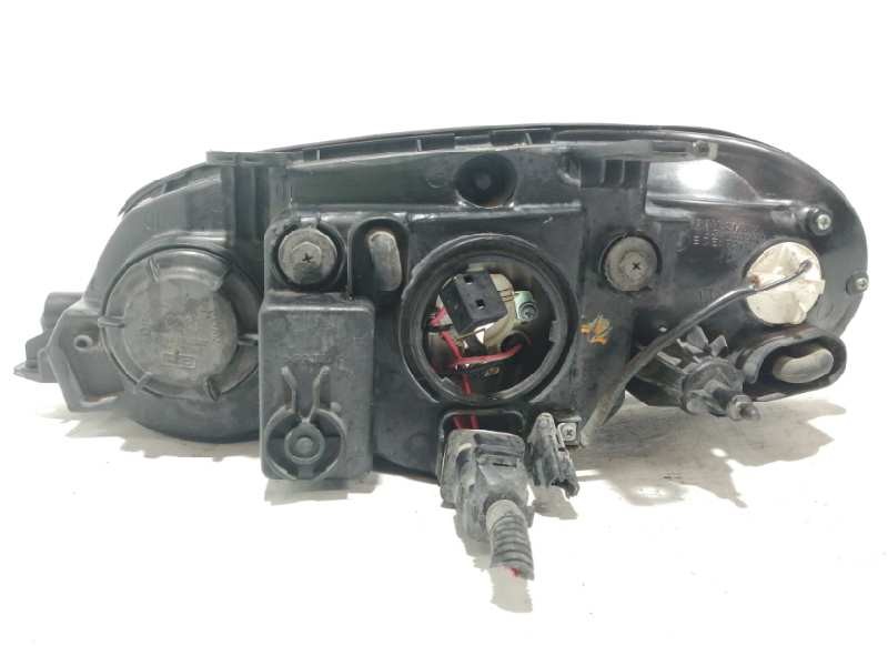 Recambio de faro derecho para kia shuma ii 1.6 ls 4 berlina referencia OEM IAM   