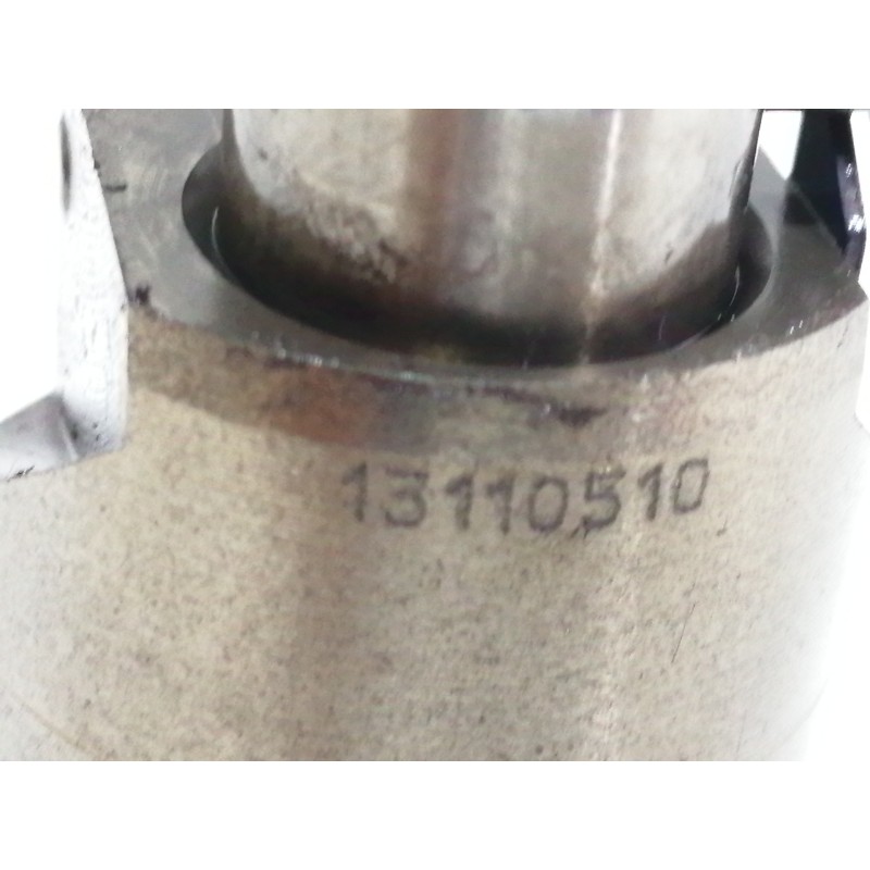 Recambio de despiece motor para toyota prius (zvw50) basis referencia OEM IAM 13110510  