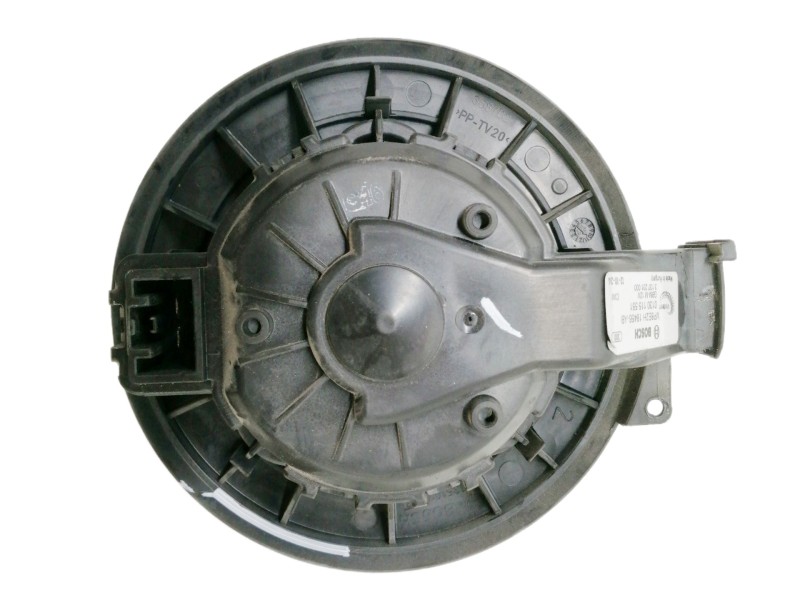 Recambio de motor calefaccion para ford fiesta (cb1) ambiente referencia OEM IAM 3135102338 VP8E2H18456AB 