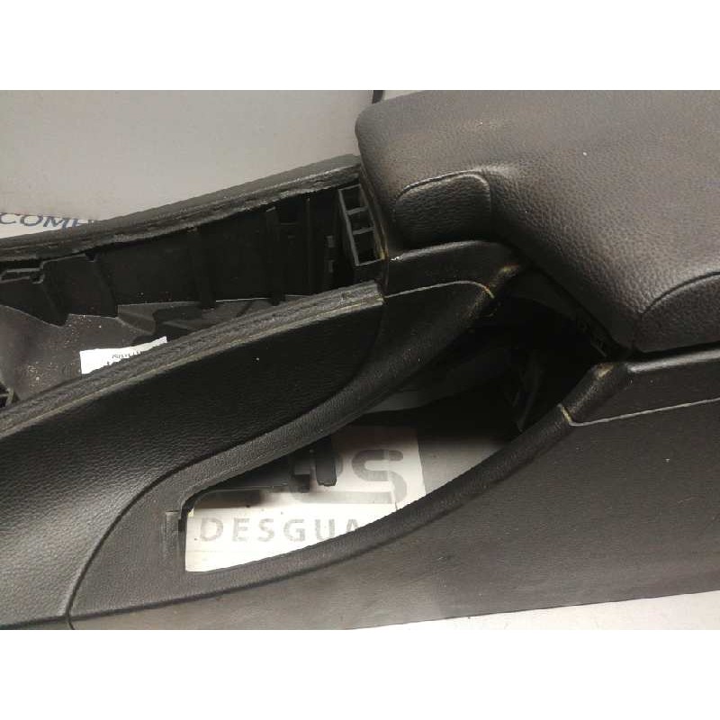 Recambio de apoyabrazos central para bmw serie 3 berlina (e90) 320d referencia OEM IAM 08539841 08539841 