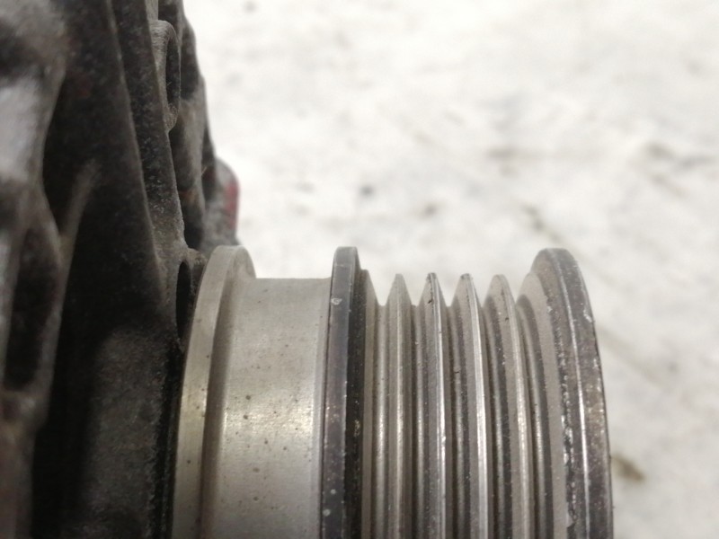 Recambio de alternador para opel meriva cosmo referencia OEM IAM 0124425020 55556067 