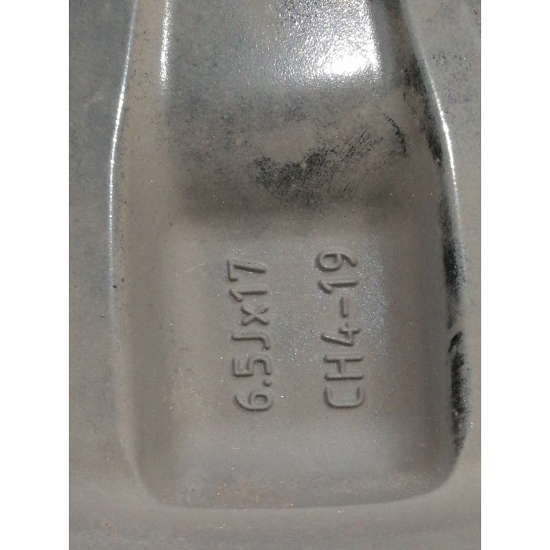 Recambio de llanta para citroën c3 shine referencia OEM IAM 65JX17  