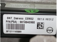 Recambio de luz interior para citroën c3 shine referencia OEM IAM 9818840980   2