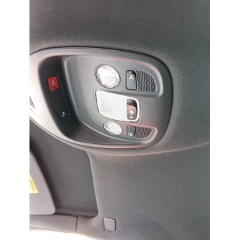 LUZ INTERIOR DELANTERA CENTRAL 96781445ZD 