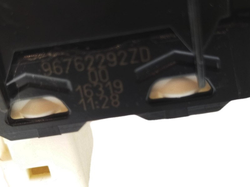 Recambio de mando elevalunas trasero derecho para citroën c3 shine referencia OEM IAM 96762292ZC 96762292ZC 