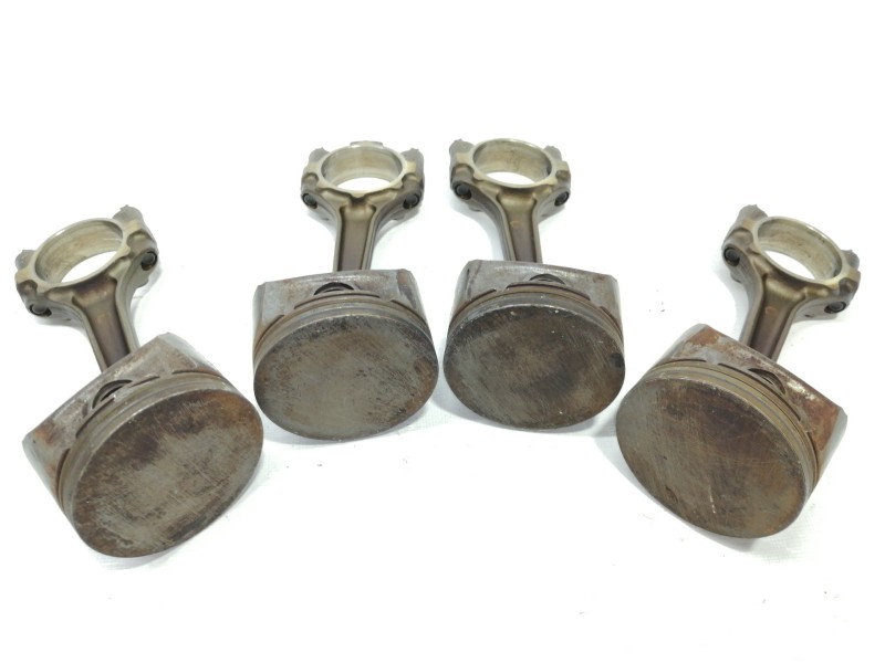 Recambio de piston para opel meriva cosmo referencia OEM IAM 5623243 55556754 