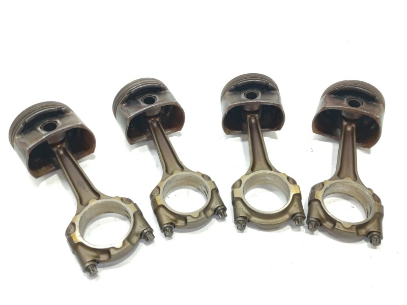 Recambio de piston para opel meriva cosmo referencia OEM IAM 5623243 55556754 