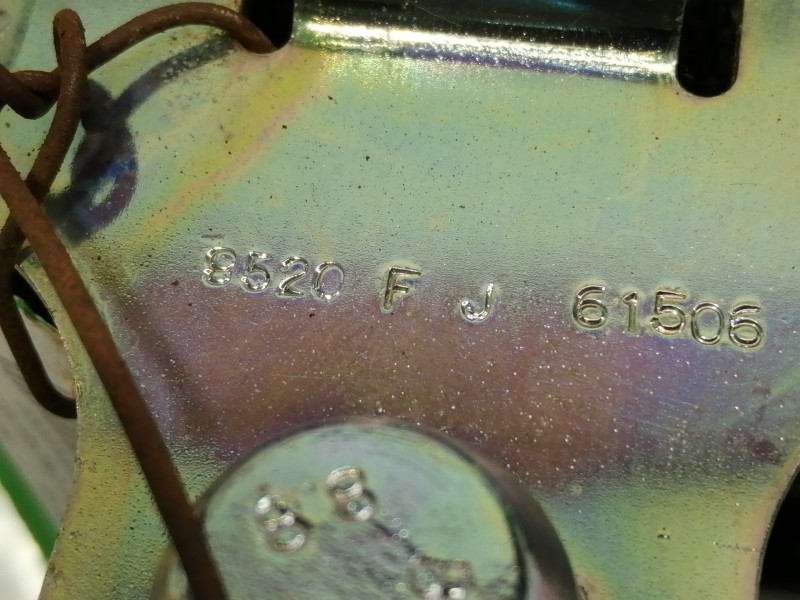 Recambio de cinturon seguridad delantero derecho para opel meriva cosmo referencia OEM IAM 604512200 8520FJ51506 5 PUERTAS