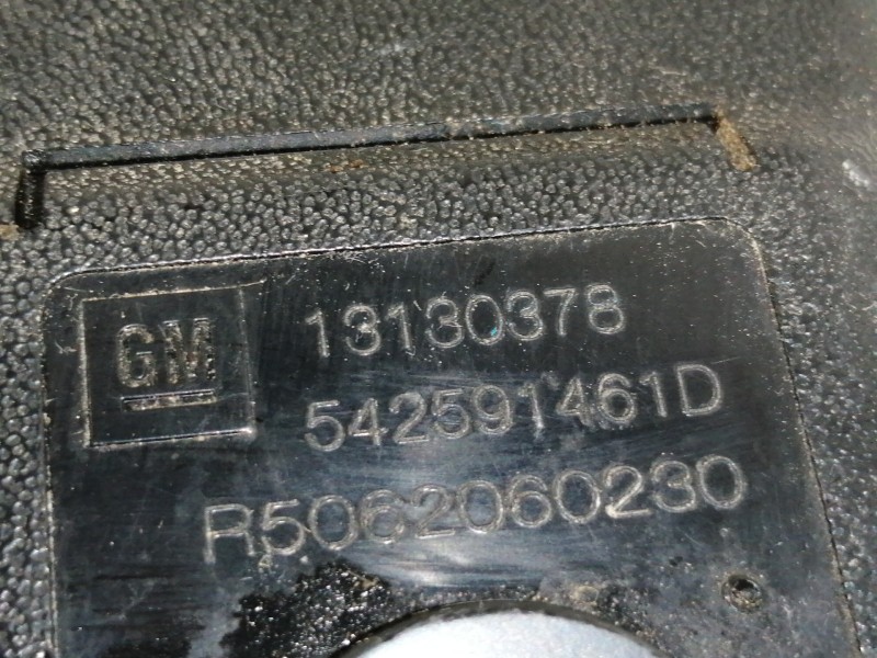 Recambio de enganche cinturon delantero derecho para opel meriva cosmo referencia OEM IAM 13130378 542591461D 