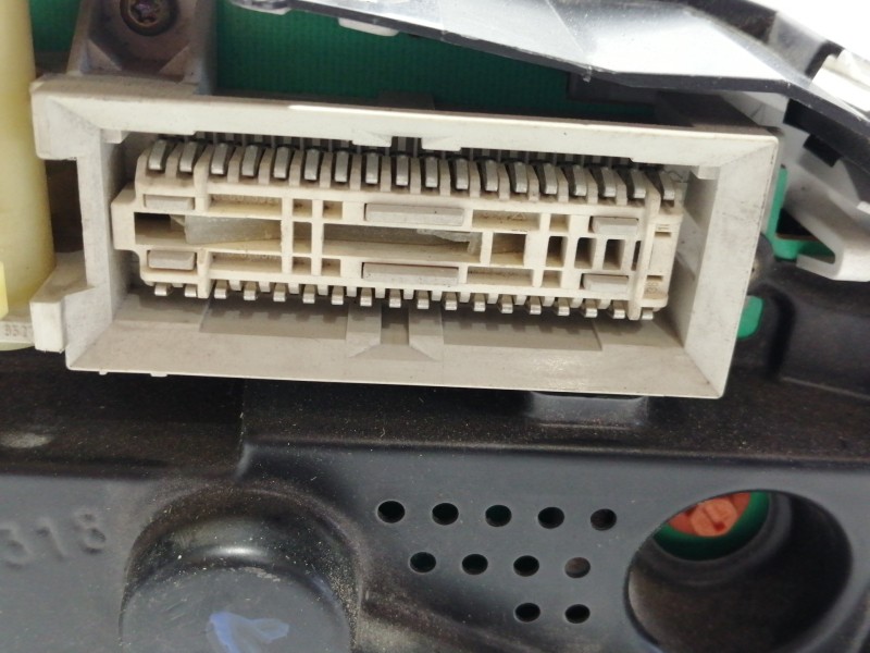 Recambio de cuadro instrumentos para opel astra g coupé 1.8 16v referencia OEM IAM 09231131FF  