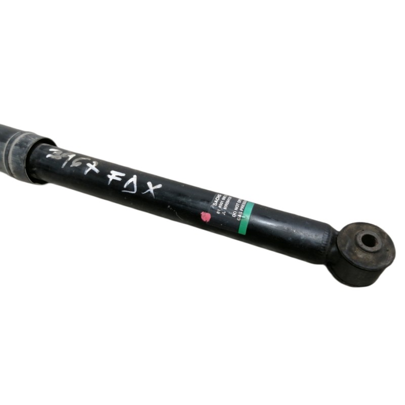 Recambio de amortiguador trasero derecho para mitsubishi colt berlina 5 (z30a) 1.5 di-d insport referencia OEM IAM 814901000218 