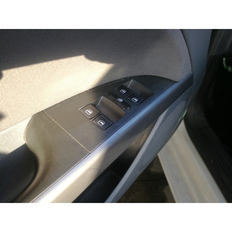 Recambio de mando elevalunas delantero izquierdo para seat leon (1p1) reference referencia OEM IAM 1K4959857B  