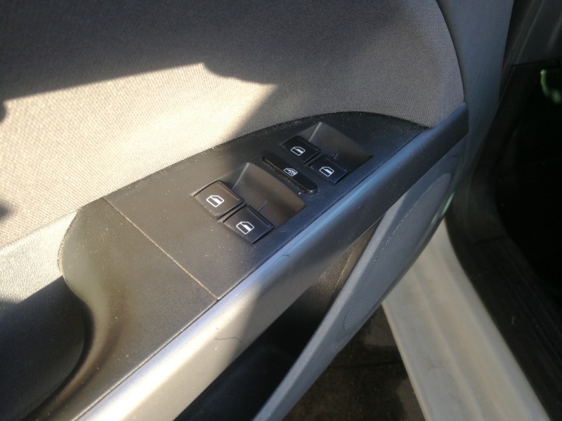 Recambio de mando elevalunas delantero izquierdo para seat leon (1p1) reference referencia OEM IAM 1K4959857B  