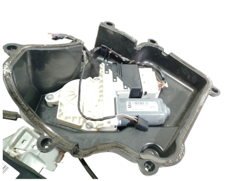 Recambio de elevalunas trasero derecho para seat leon (1p1) reference referencia OEM IAM 1K0959704AF 983600370 