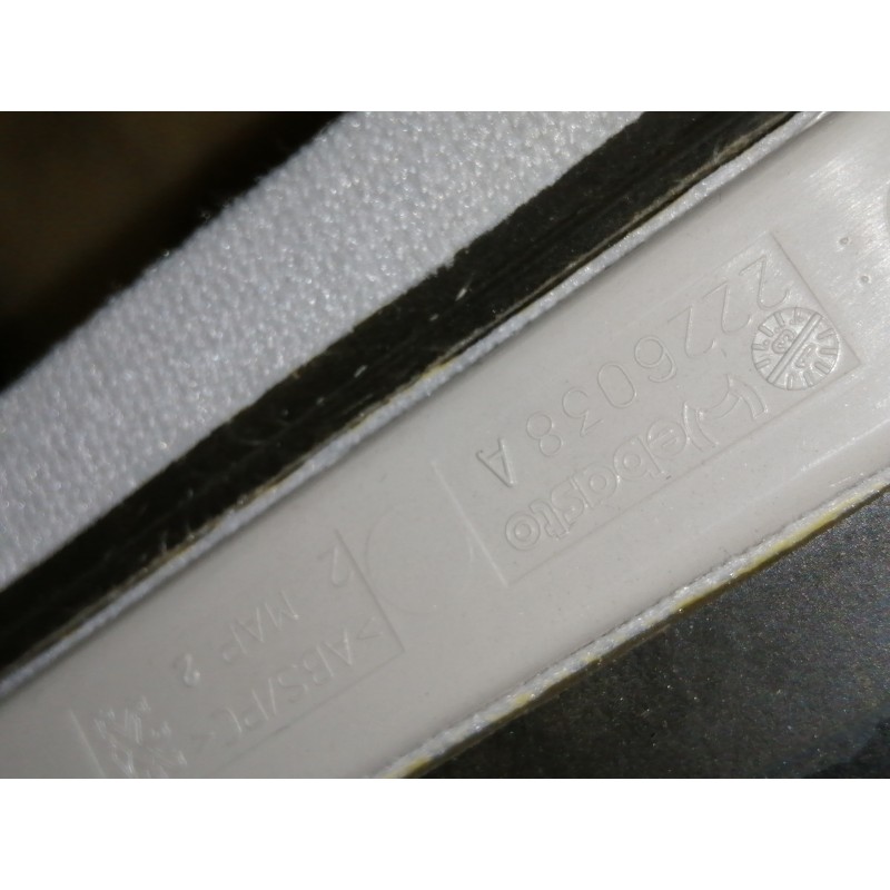 Recambio de techo interior para citroën c3 shine referencia OEM IAM 2226038A  