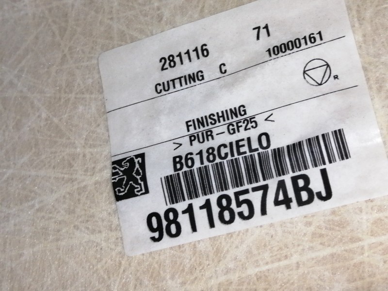 Recambio de techo interior para citroën c3 shine referencia OEM IAM 98118574BJ  