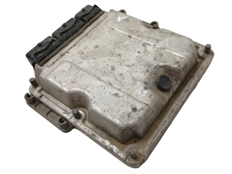 Recambio de centralita motor uce para renault laguna ii grandtour (kg0) dynamique referencia OEM IAM 0281011325  