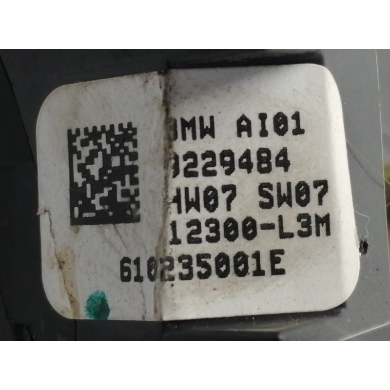 Recambio de mando volante para bmw serie 5 lim. (f10) 530d xdrive referencia OEM IAM 610235001E  