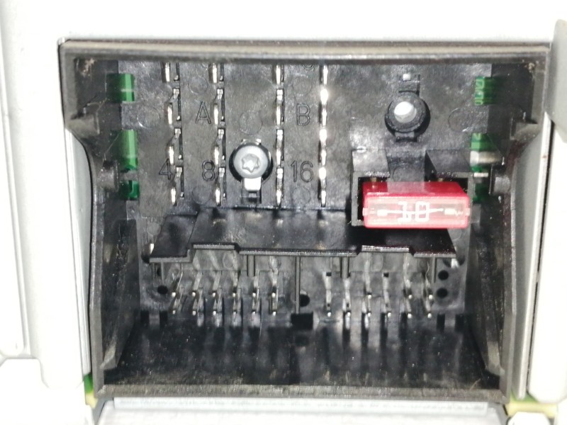 Recambio de sistema audio / radio cd para seat leon (1p1) reference referencia OEM IAM 8157648216366  