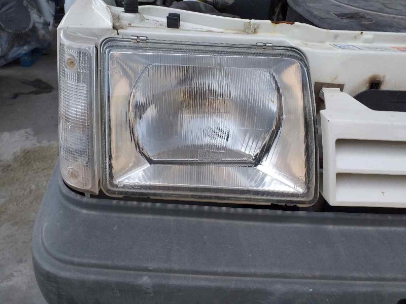 Recambio de faro derecho para seat marbella ce referencia OEM IAM 67628120 007405 1130