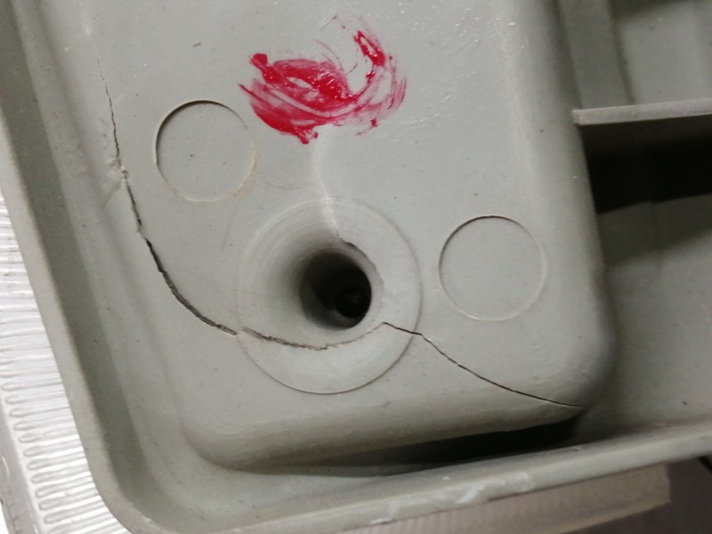 Recambio de faro derecho para seat marbella ce referencia OEM IAM 67628120 007405 1130