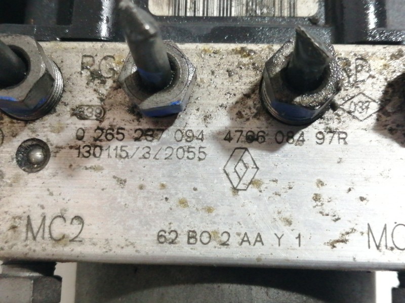 Recambio de abs para renault master kombi l2h2 3,3t referencia OEM IAM 0265237094  