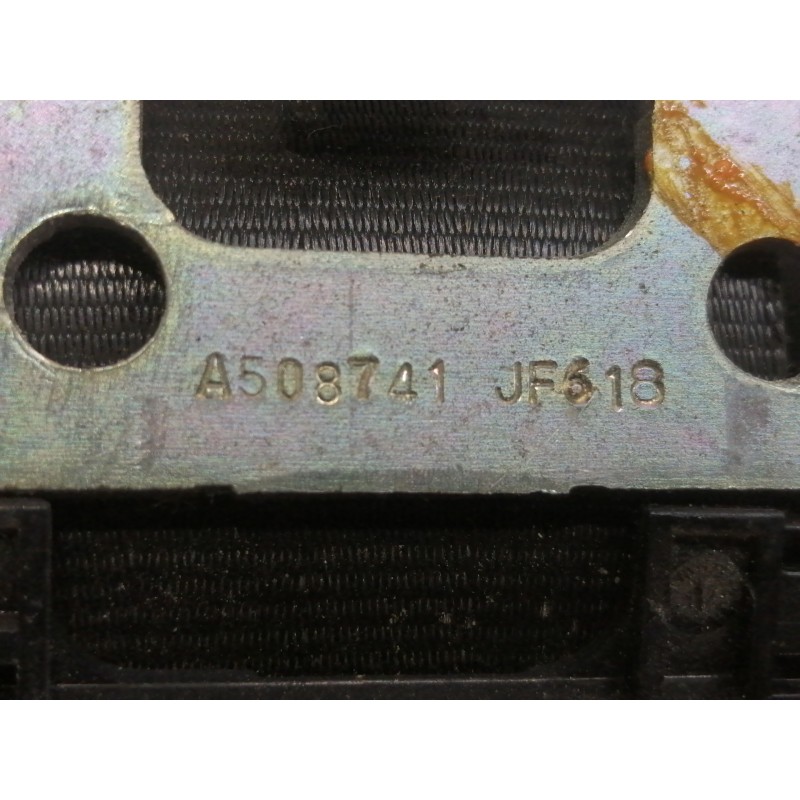 Recambio de cinturon seguridad delantero derecho para renault master kombi l2h2 3,3t referencia OEM IAM 868840019R  