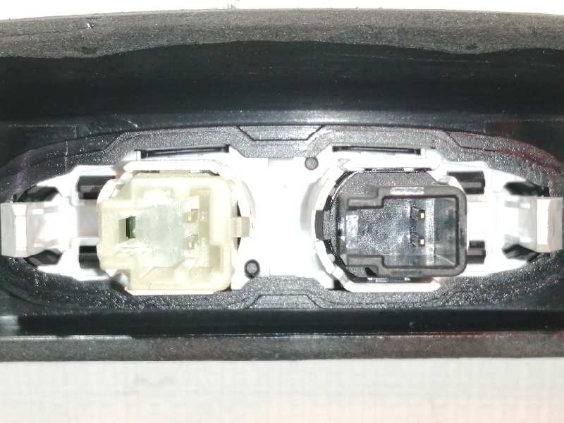 Recambio de rejilla aireadora para nissan juke (f15) tekna premium referencia OEM IAM 687501KE0A 68260BX80A 