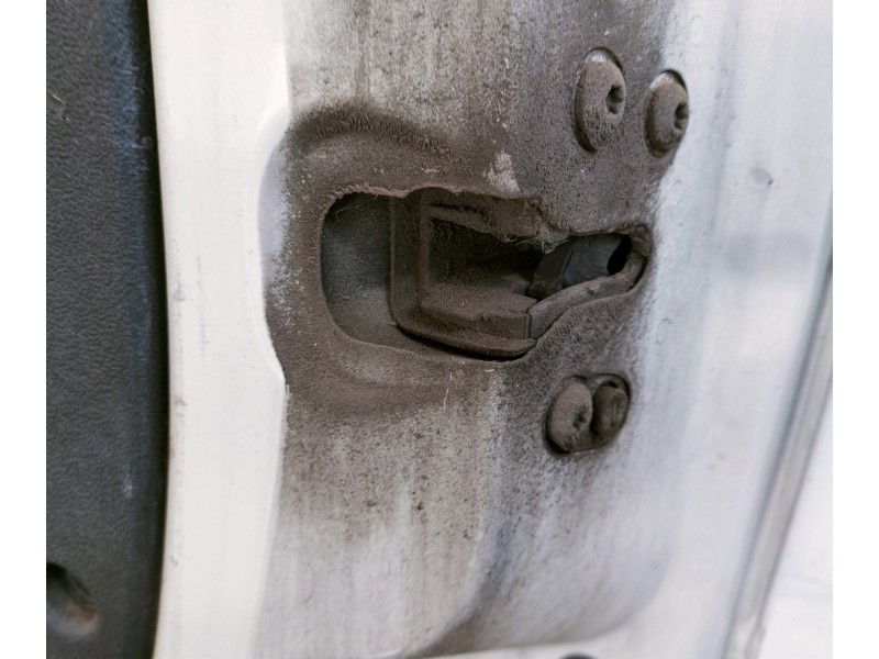 Recambio de puerta lateral corredera derecha para peugeot bipper básico referencia OEM IAM   