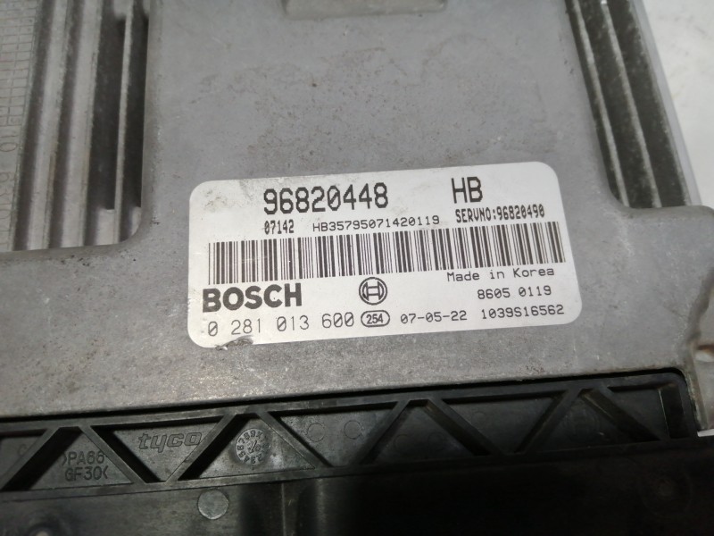 Recambio de centralita motor uce para chevrolet nubira berlina cdx referencia OEM IAM 0281013600 HB35795071420119 96820490 07142
