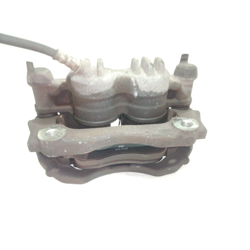 Recambio de pinza freno delantera izquierda para renault master kombi l2h2 3,3t referencia OEM IAM 410105039R  