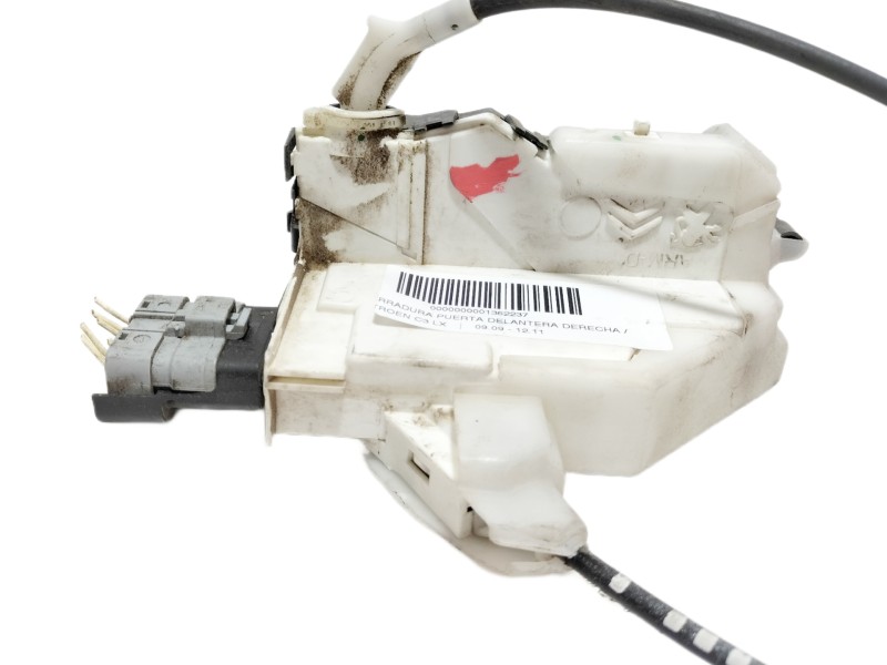 Recambio de cerradura puerta delantera derecha para citroën c3 lx referencia OEM IAM 732308  