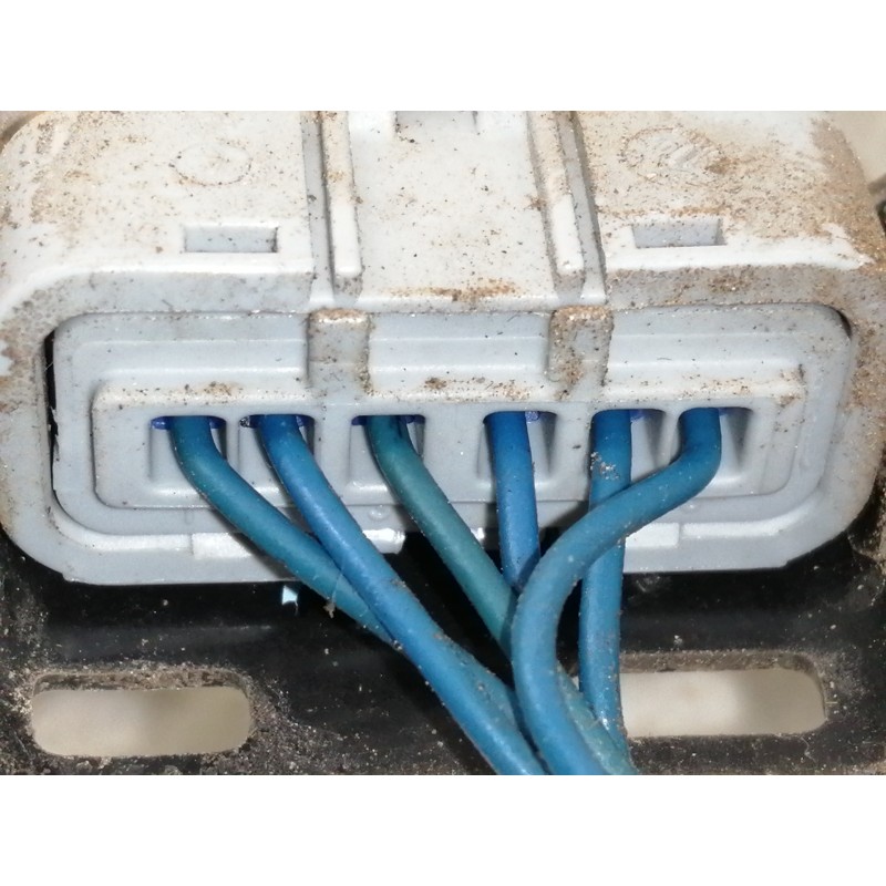 Recambio de cerradura puerta trasera izquierda para citroën c3 lx referencia OEM IAM PSA732314 5240M1195J8 / A04095 732314