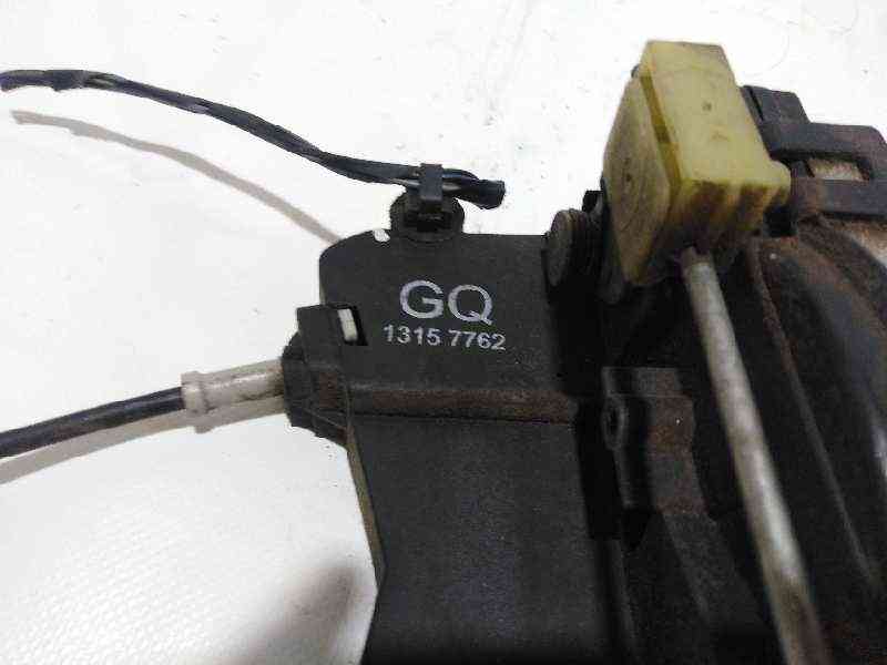 Recambio de cerradura puerta delantera derecha para opel vectra c berlina comfort referencia OEM IAM 13157762  