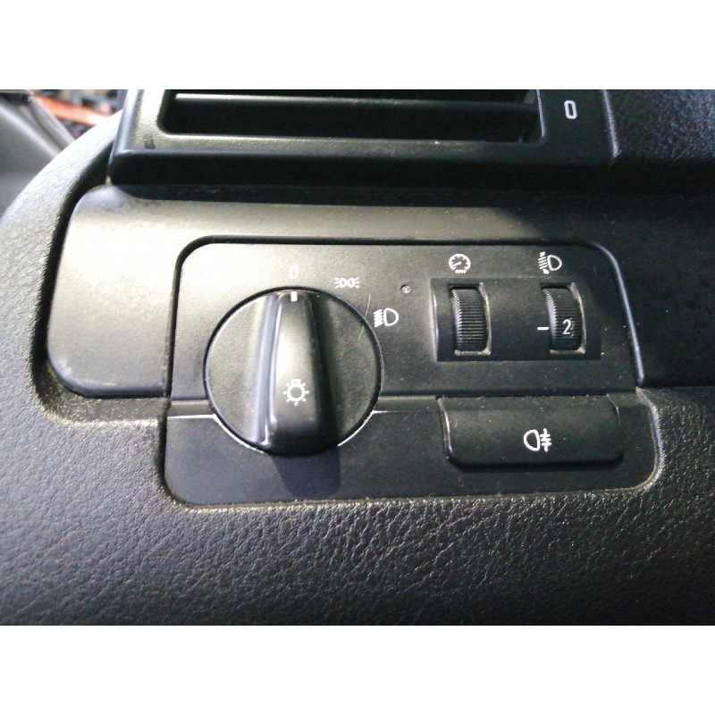 Recambio de mando luces para bmw serie 3 berlina (e46) 320d referencia OEM IAM 61316907944 086480060 